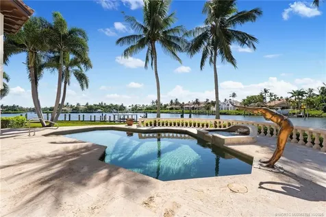 2440 SE Bahia Way Stuart FL 34996