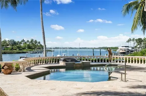 2440 SE Bahia Way Stuart FL 34996