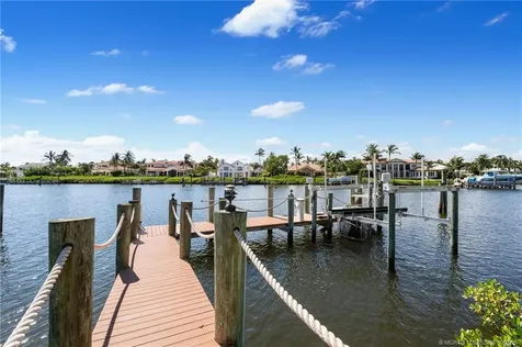 2440 SE Bahia Way Stuart FL 34996