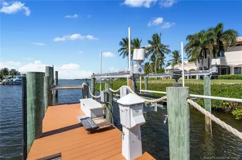 2440 SE Bahia Way Stuart FL 34996