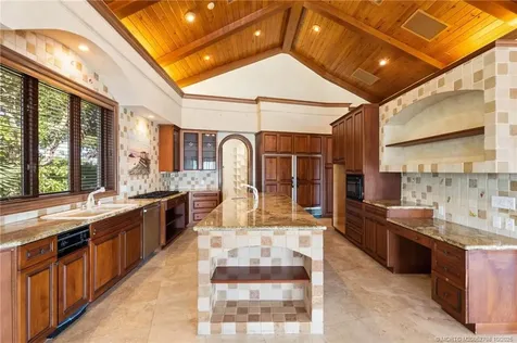 2440 SE Bahia Way Stuart FL 34996