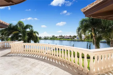 2440 SE Bahia Way Stuart FL 34996