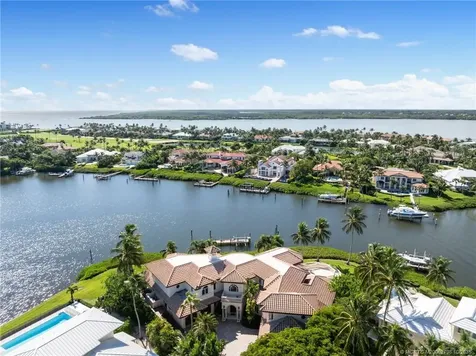 2440 SE Bahia Way Stuart FL 34996