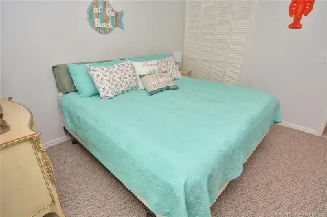 362 SW De Gouvea Terrace Port St Lucie FL 34984