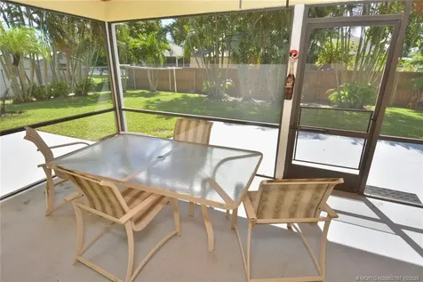 362 SW De Gouvea Terrace Port St Lucie FL 34984