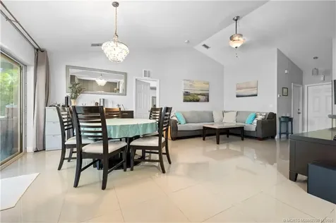 3785 SE Middle Street Stuart FL 34997