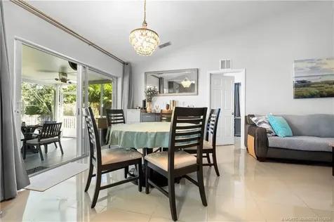 3785 SE Middle Street Stuart FL 34997