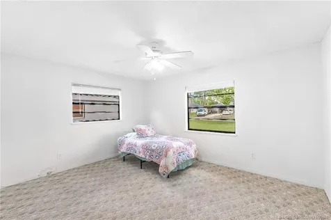 602 NW Archer Avenue Port St Lucie FL 34983