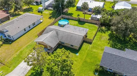 602 NW Archer Avenue Port St Lucie FL 34983