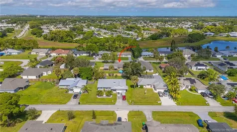 602 NW Archer Avenue Port St Lucie FL 34983