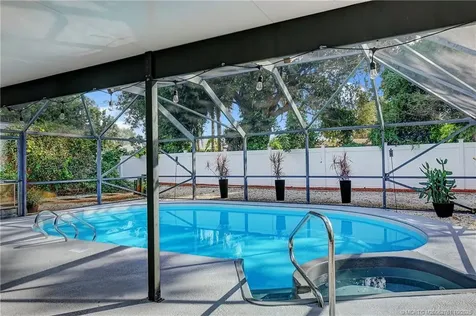 905 SE Flamingo Avenue Stuart FL 34996