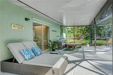 905 SE Flamingo Avenue Stuart FL 34996