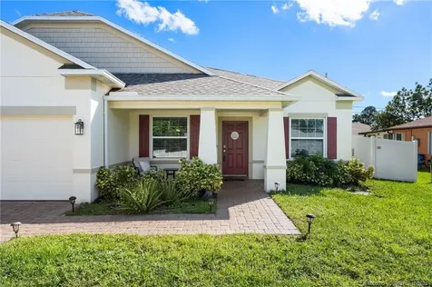 3271 SW Regatta Street Port St Lucie FL 34953