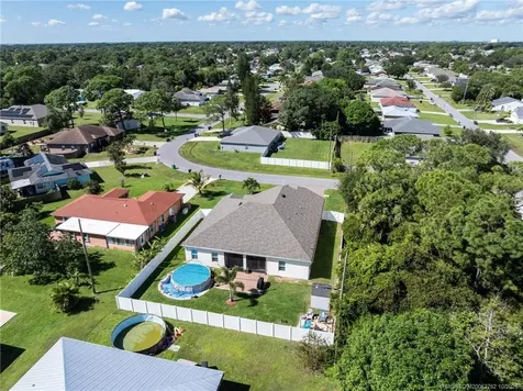 3271 SW Regatta Street Port St Lucie FL 34953