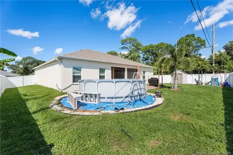 3271 SW Regatta Street Port St Lucie FL 34953