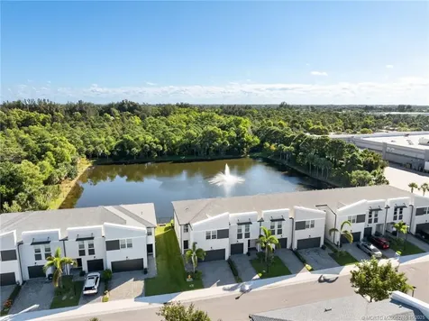 3939 SE Mentmore Lane Stuart FL 34997