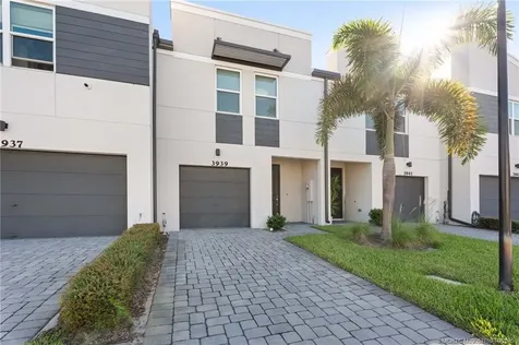 3939 SE Mentmore Lane Stuart FL 34997