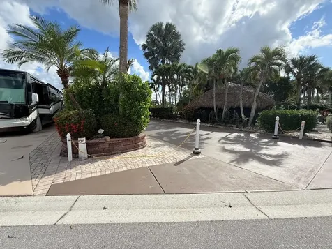 420 NW Chipshot Lane Port St Lucie FL 34986