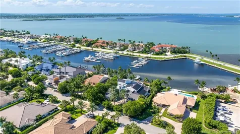 6879 SE South Marina Stuart FL 34996