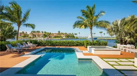 6879 SE South Marina Stuart FL 34996