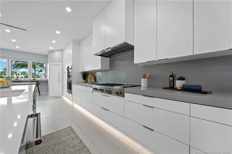 6879 SE South Marina Stuart FL 34996