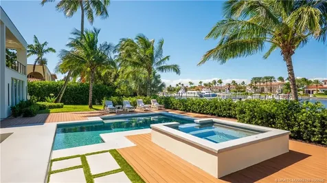 6879 SE South Marina Stuart FL 34996