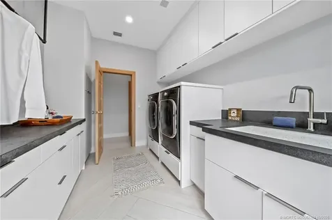 6879 SE South Marina Stuart FL 34996