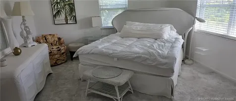 5267 NE Shore Village Terrace Stuart FL 34996