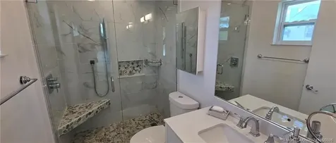 5267 NE Shore Village Terrace Stuart FL 34996