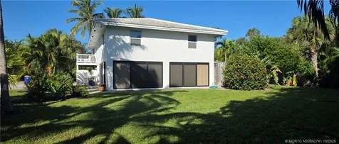 5267 NE Shore Village Terrace Stuart FL 34996