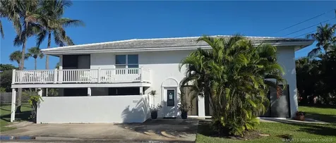 5267 NE Shore Village Terrace Stuart FL 34996