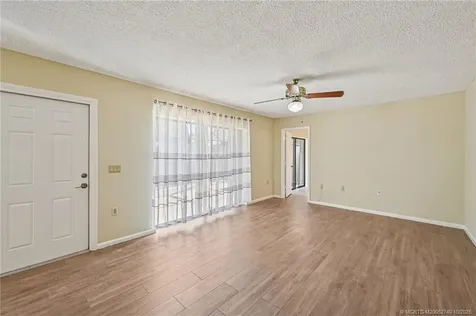 6466 SE Windsong Lane Stuart FL 34997