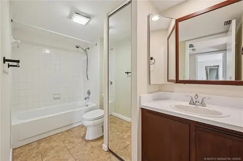 6466 SE Windsong Lane Stuart FL 34997