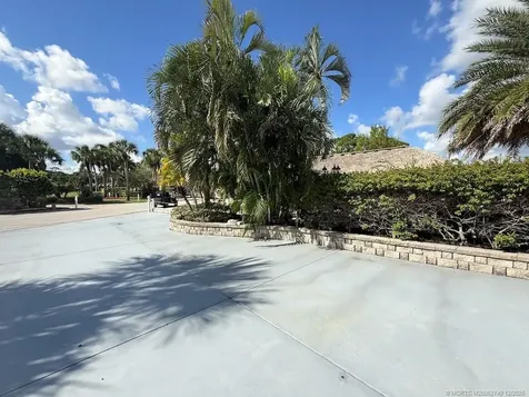 403 NW Chipshot Lane Port St Lucie FL 34986