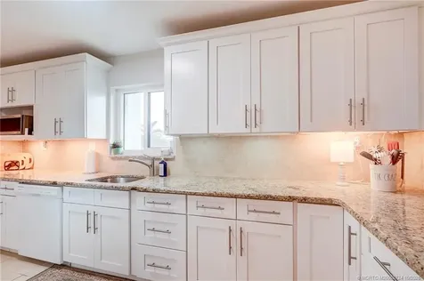 175 SE Saint Lucie Boulevard Stuart FL 34996