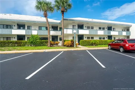 175 SE Saint Lucie Boulevard Stuart FL 34996