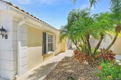 8438 SE Retreat Drive Hobe Sound FL 33455