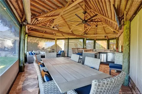 450 NW Sandtrap Lane Port St Lucie FL 34986