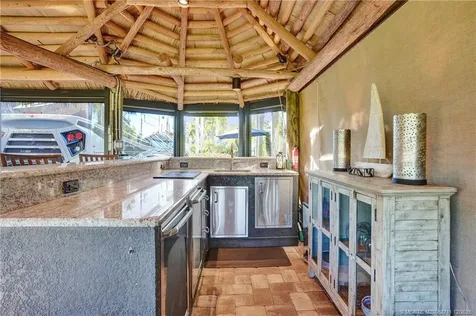 450 NW Sandtrap Lane Port St Lucie FL 34986