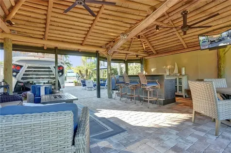 450 NW Sandtrap Lane Port St Lucie FL 34986