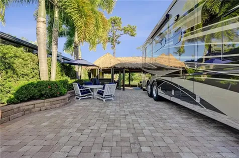 450 NW Sandtrap Lane Port St Lucie FL 34986