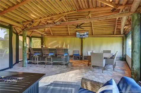 450 NW Sandtrap Lane Port St Lucie FL 34986