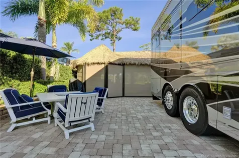 450 NW Sandtrap Lane Port St Lucie FL 34986