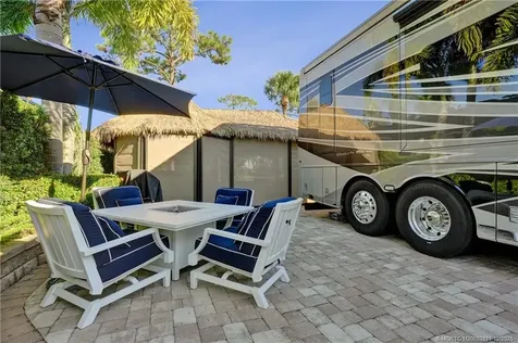 450 NW Sandtrap Lane Port St Lucie FL 34986