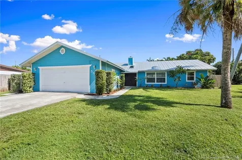 5801 SE Cable Drive Stuart FL 34997