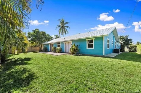 5801 SE Cable Drive Stuart FL 34997