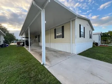 162 Plantation Boulevard Lake Worth FL 33467