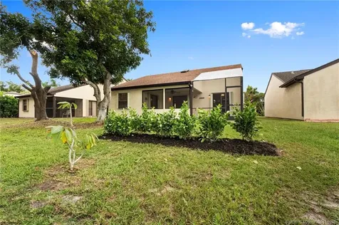 1341 SE Carrington Court Port St Lucie FL 34952