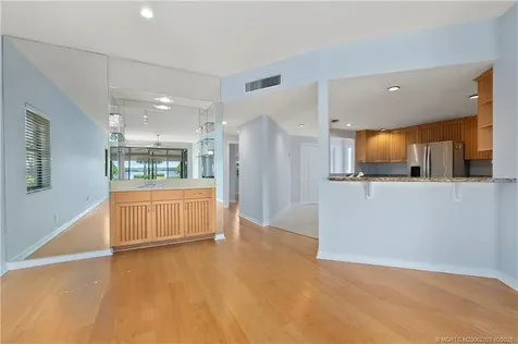 6122 SE Landing Way Stuart FL 34997