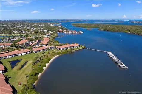 6122 SE Landing Way Stuart FL 34997